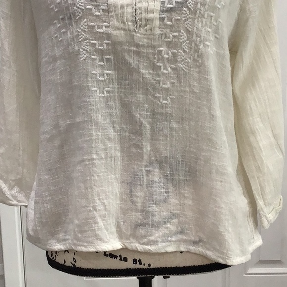 🆕 MNG Embroidered Aztec Blouse Split Neckline 3/4 Sleeves Cream NWOT - Picture 5 of 12